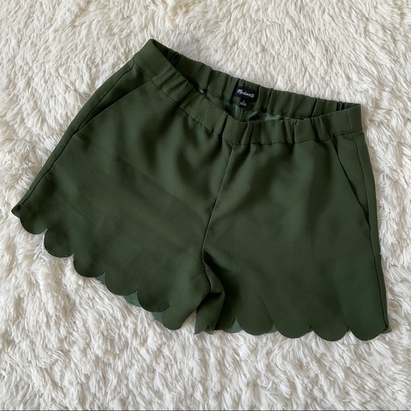 Madewell Pants - Madewell Scallop Hem Pull-on Shorts
